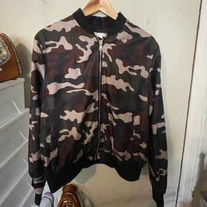 Camo bomber jacket